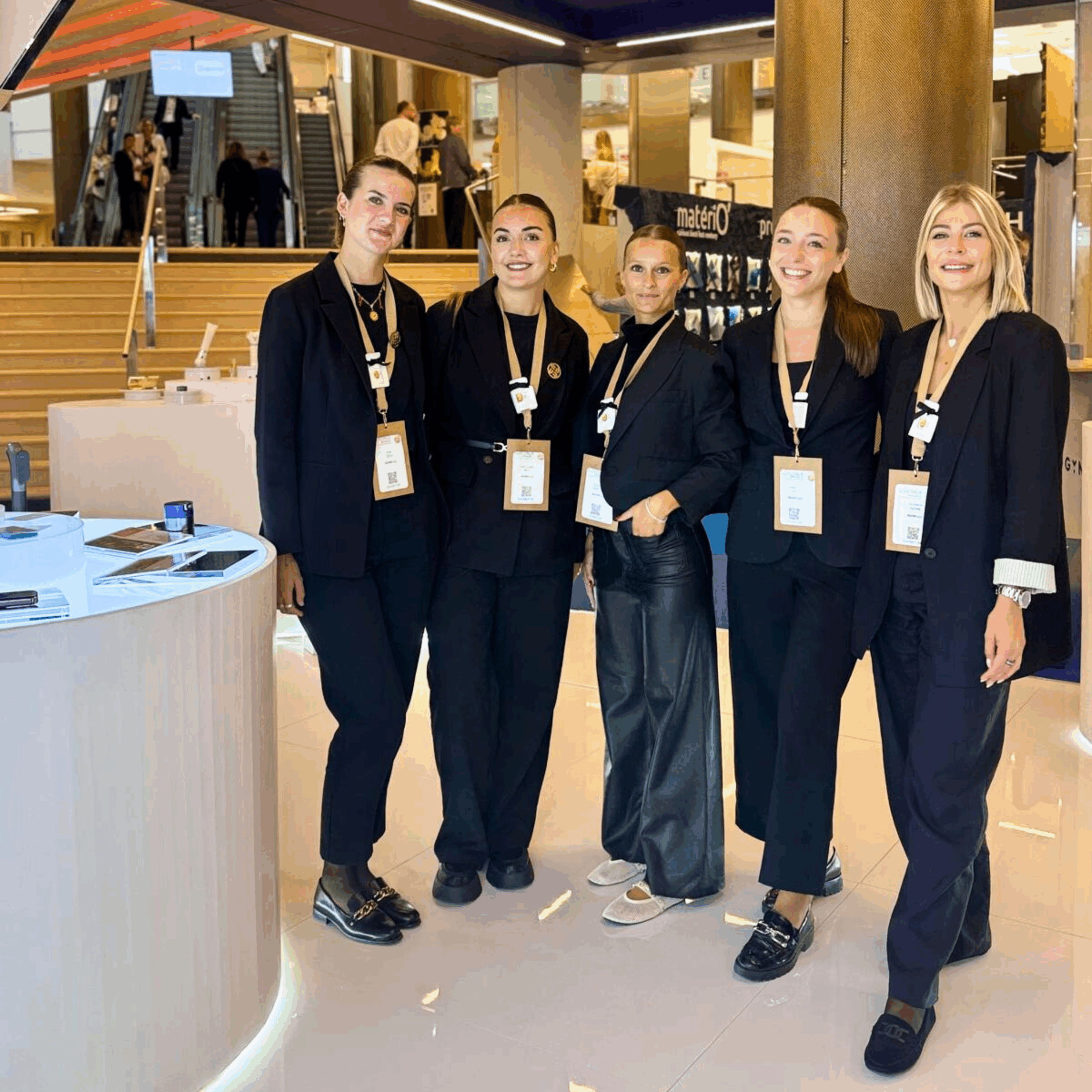 agence-bonjour-05-Monaco-Hostess-Agency
